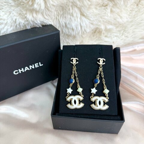 Chanel 星星長款耳墜