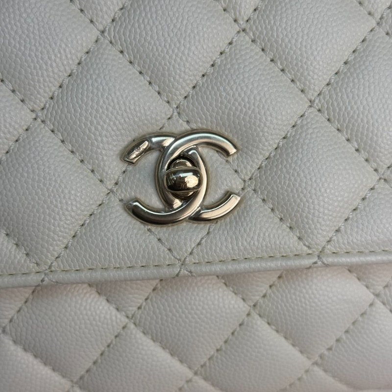 Chanel COCO HANDLE 白色 菱格紋 荔枝牛皮 小號 金扣 芯片-6