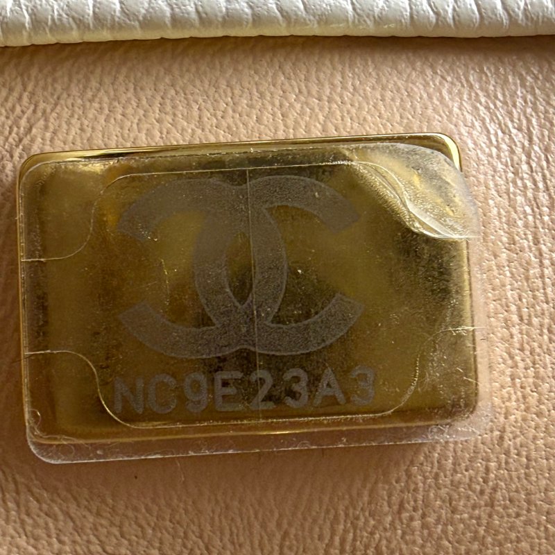 Chanel COCO HANDLE 白色 菱格紋 荔枝牛皮 小號 金扣 芯片-9