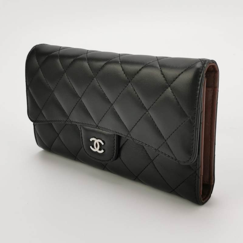 Chanel CC Bag羊皮純色菱格絎縫雙C Logo錢包-1