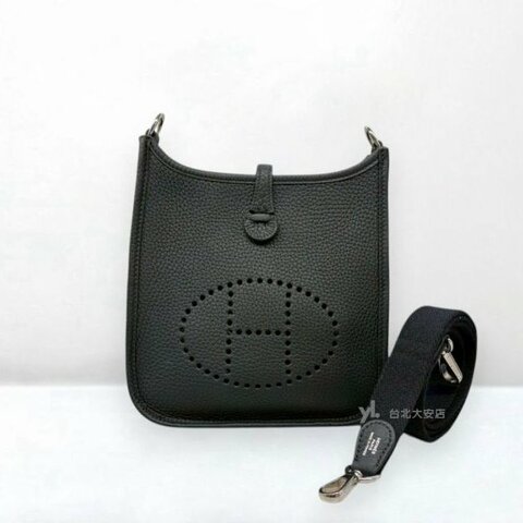 A13813-HERMES Mini Evelyne 89黑色TC皮銀釦斜背包H085945CKAD