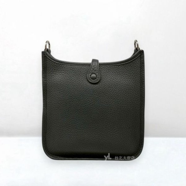 A13813-HERMES Mini Evelyne 89黑色TC皮銀釦斜背包H085945CKAD-3