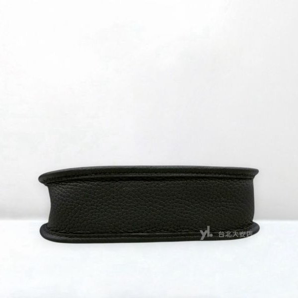 A13813-HERMES Mini Evelyne 89黑色TC皮銀釦斜背包H085945CKAD-4