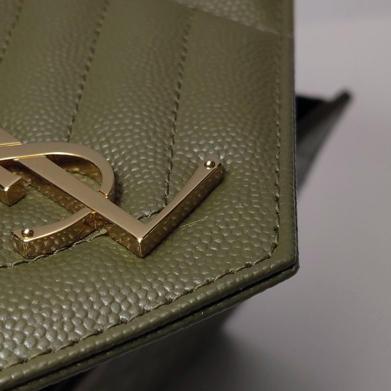 Saint Laurent Envelope牛皮純色YSL標誌斜背包單肩包-13