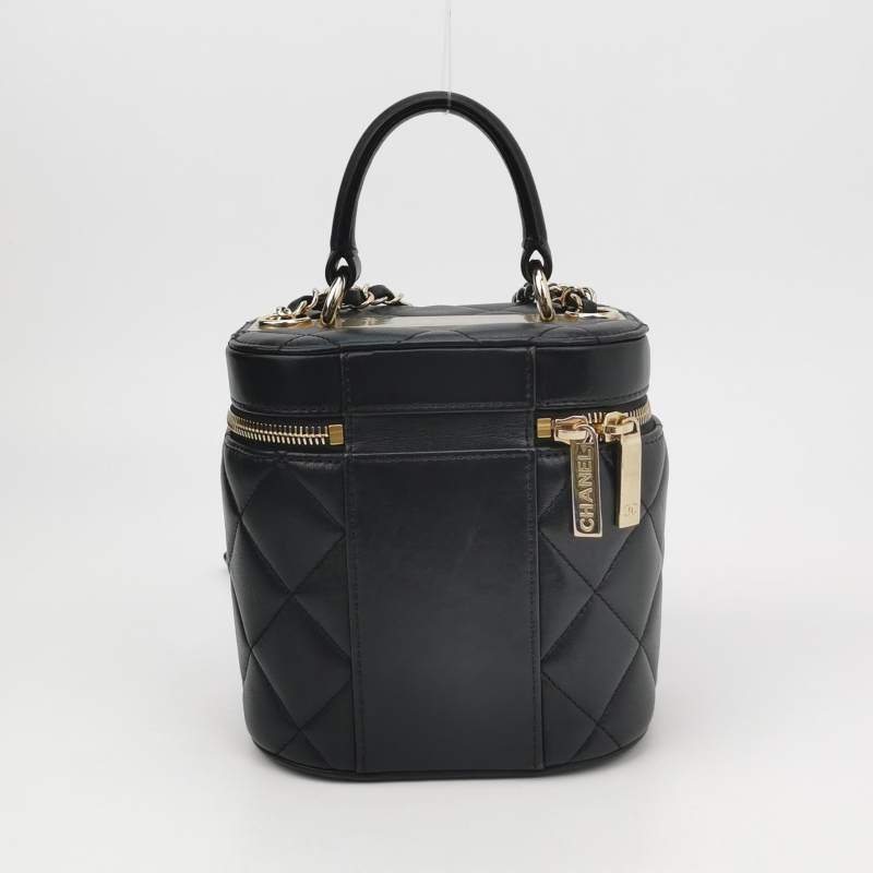 Chanel Trendy CC羊皮純色菱格絎縫雙C標識金屬板斜背包單肩包-4