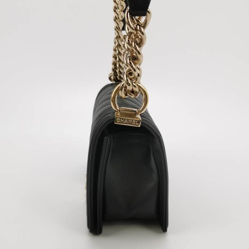 Chanel Leboy 季節限定款小號牛皮V紋絎縫方形雙C鎖扣單肩包-2