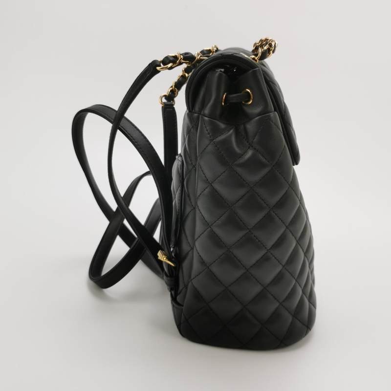 Chanel Urban Spirit牛皮菱格絎縫雙C書包扣雙肩包-3