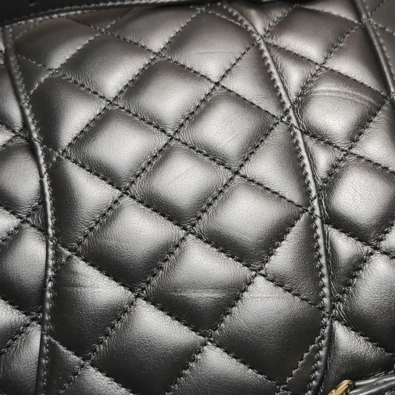 Chanel Urban Spirit牛皮菱格絎縫雙C書包扣雙肩包-24
