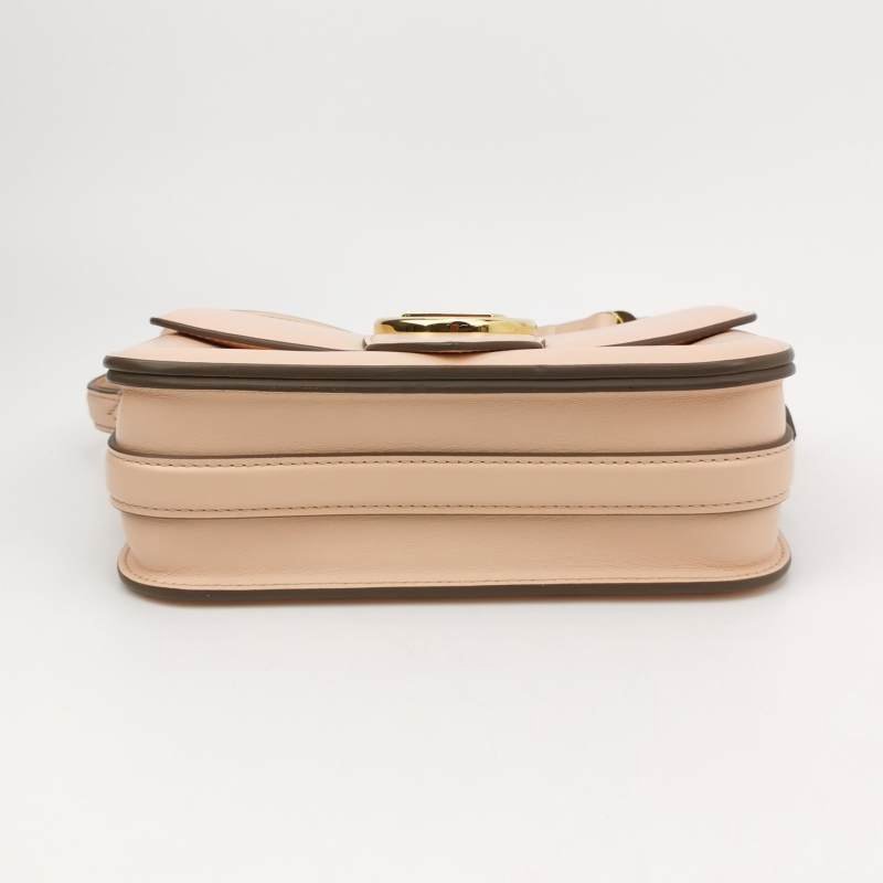 Louis Vuitton (LV) Pont 9中號牛皮純色LV Circle標誌斜背包單肩包晶片款-5