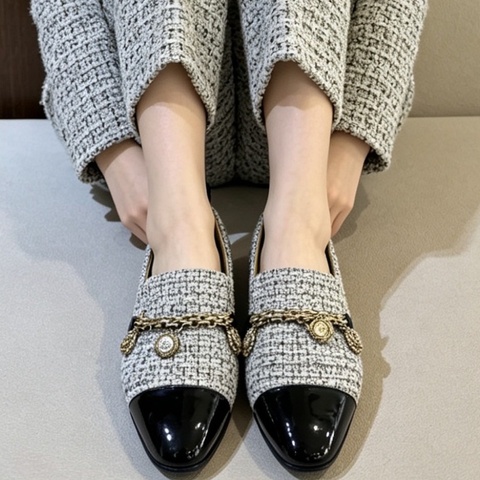 Chanel  香奈兒 粗毛呢勳章 樂福鞋 37碼 已貼底