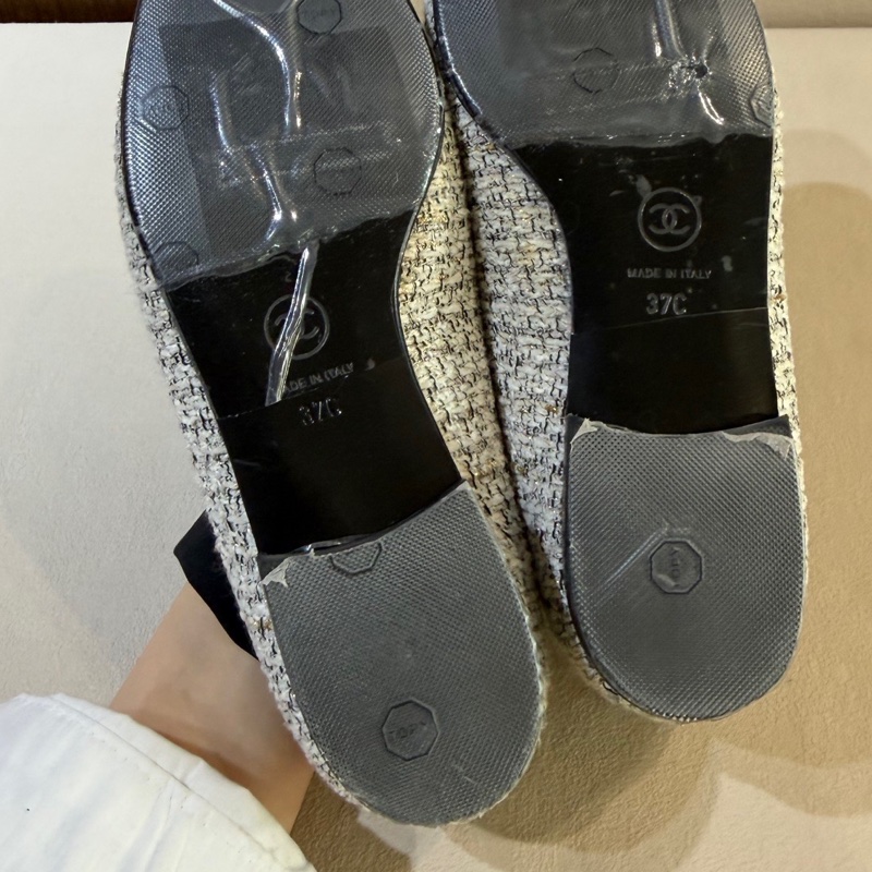 Chanel  香奈兒 粗毛呢勳章 樂福鞋 37碼 已貼底-6