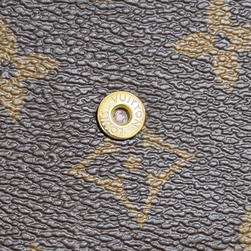 LV 老花三折短夾 芭蕾粉色 晶片款-12