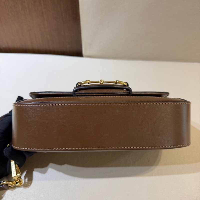 Gucci古馳 Horsebit 1955 金色 馬銜扣鏈條雙肩帶  法棍包腋下包 可單肩斜挎 底長23.5-5