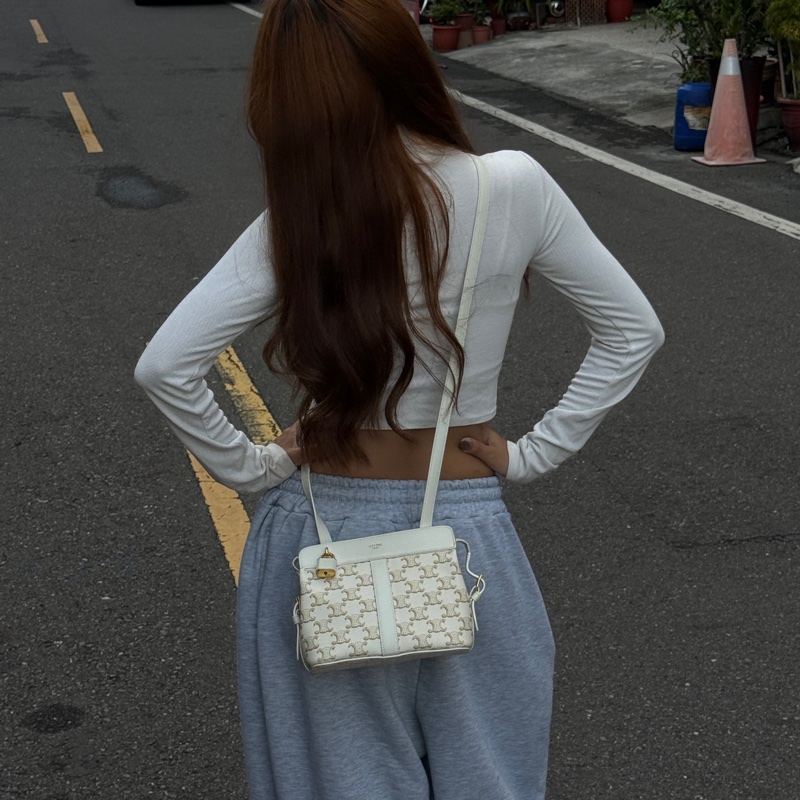 （超級新🆕） CELINE Triomphe 專櫃新款 小方胖【台灣專櫃83,000】-3