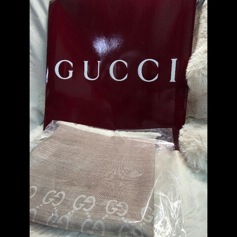 全新 未拆 GUCCI 經典雙 G Logo 緹花羊毛絲綢披肩/圍巾