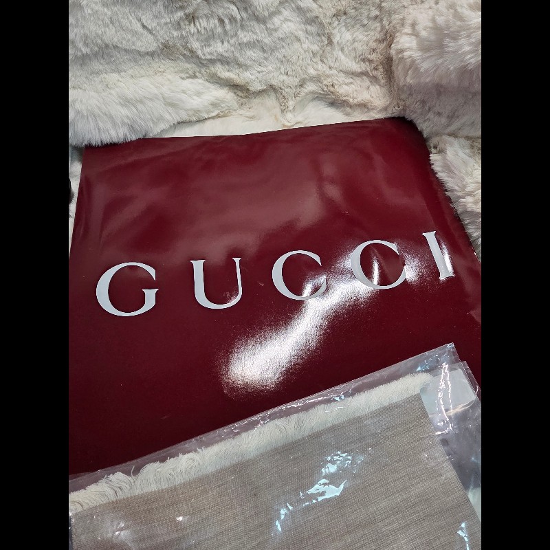 全新 未拆 GUCCI 經典雙 G Logo 緹花羊毛絲綢披肩/圍巾-1