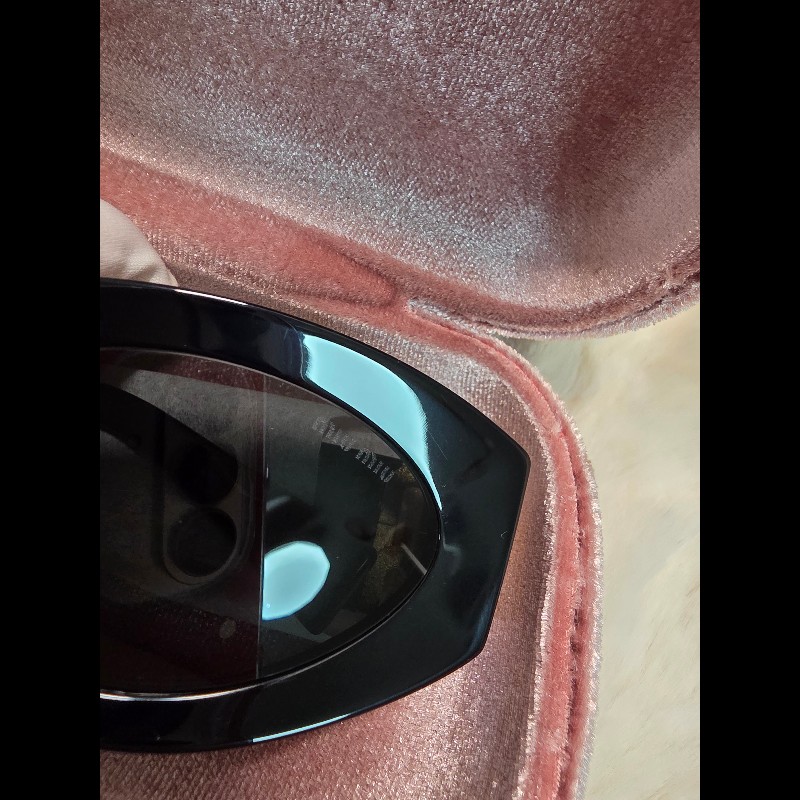 Miu Miu 貓眼 橢圓 太陽眼鏡-1