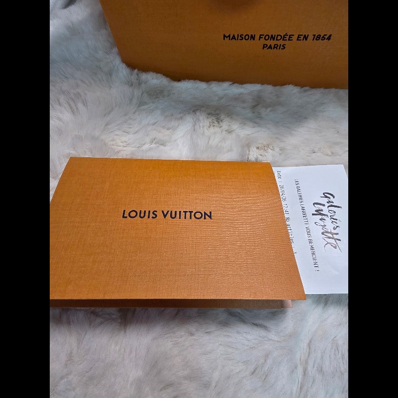 全新 全配 含購證 法國購入 LV Louis Vuitton 珍珠 項鍊-3