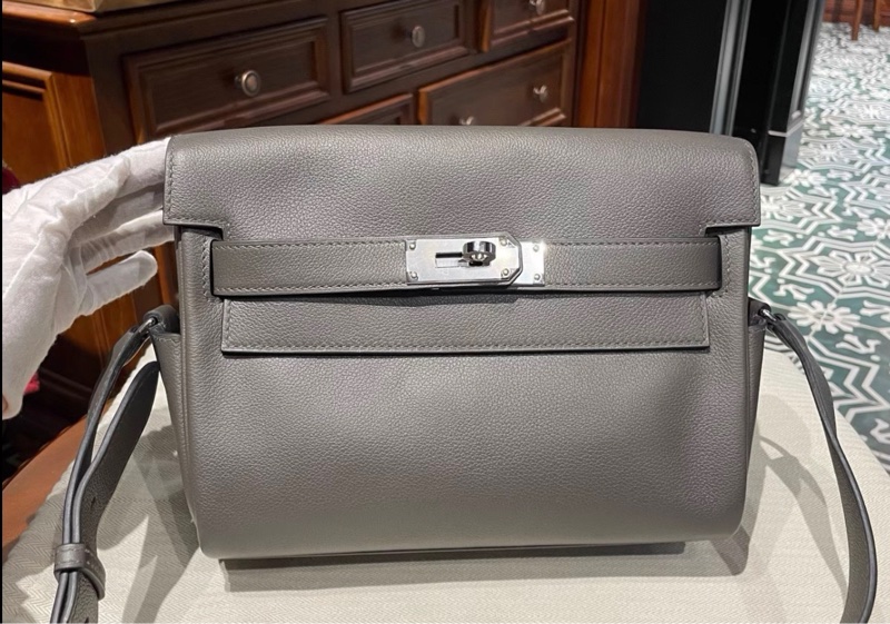 Hermes灰綠色ec皮銀扣kelly messenger小號郵差包，27cm，99未使用-2