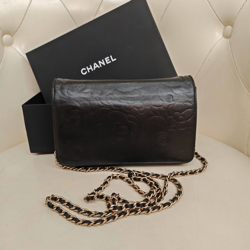 Chanel • 經典山茶花壓紋金釦羊皮Woc鏈條包-4