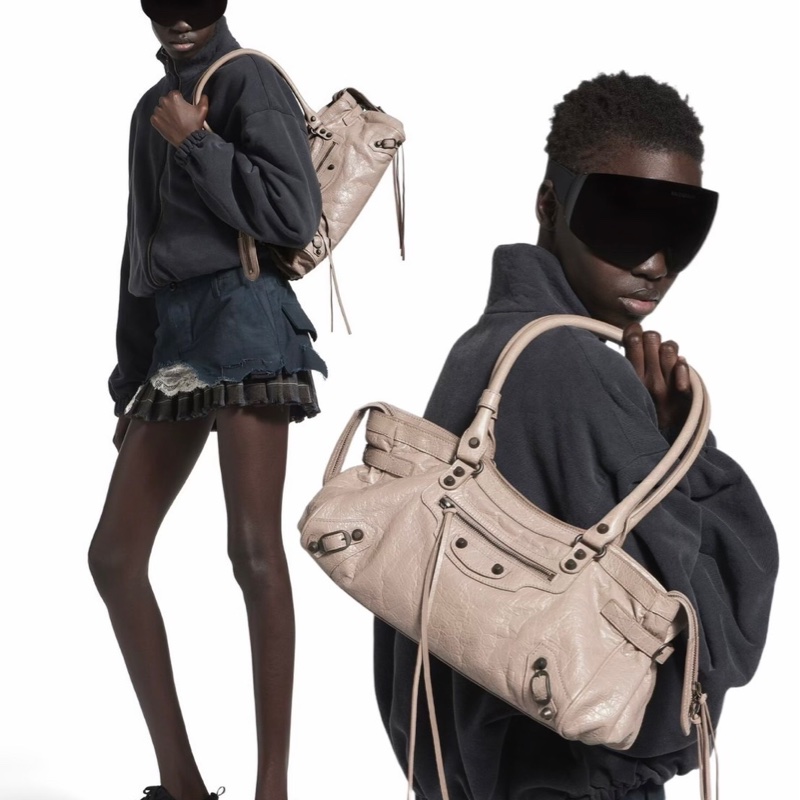 Balenciaga · Le City 新款奶茶色橫版法棍包-2