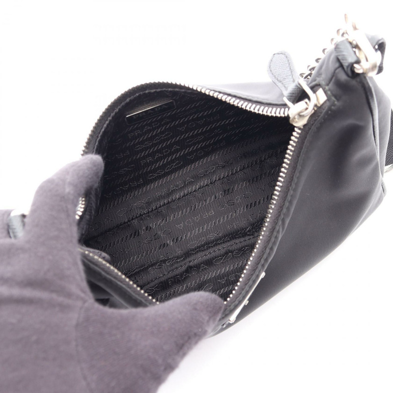 PRADA 2005 復刻版單肩背包 1BH204 尼龍 Saffiano 皮革 黑色 二手-2