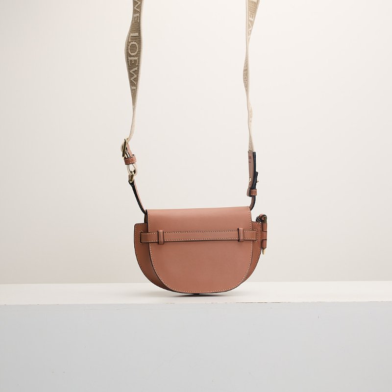 二手Loewe Gate mini 焦糖色-1