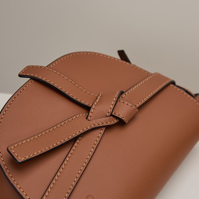 二手Loewe Gate mini 焦糖色-10