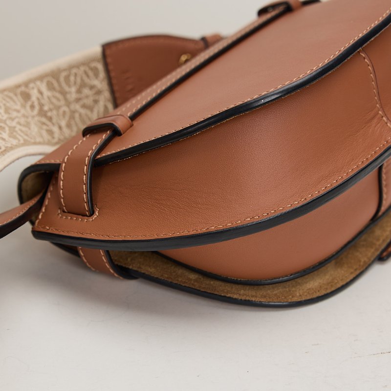 二手Loewe Gate mini 焦糖色-16