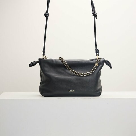 二手Loewe 中號flamenco Purse福袋包/黑