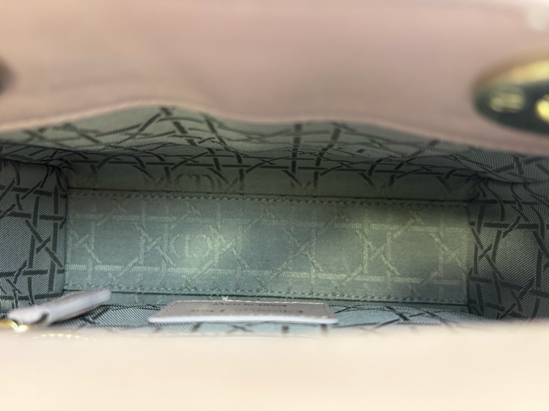 Dior 迪奥 三格戴妃珠光粉 编码 尺寸:17*14*7-7