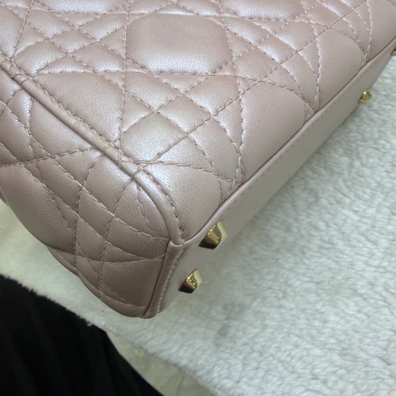 Dior 迪奥 三格戴妃珠光粉 编码 尺寸:17*14*7-15