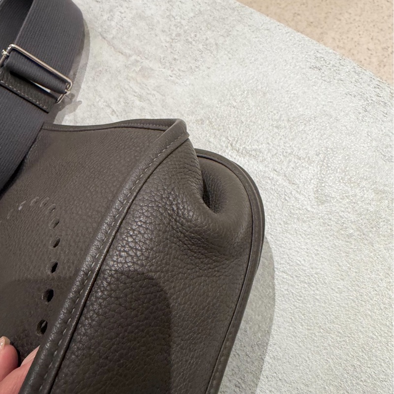Hermes 愛馬仕Evelyne Bag GM 灰 銀釦 伊芙琳包 III 33 EV33 肩背包 斜背包 側背包-14