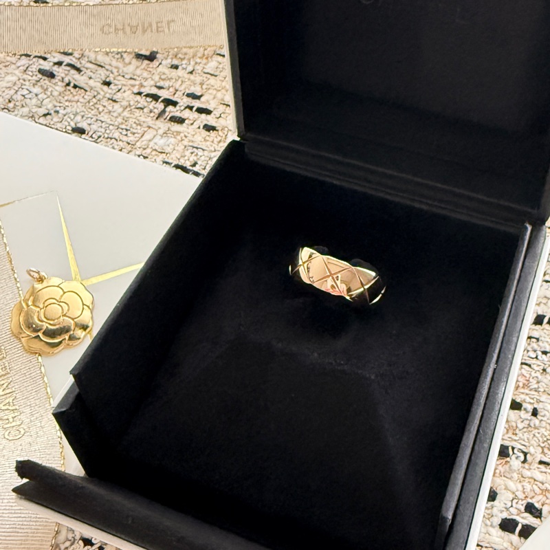 Chanel COCO CRUSH戒指 50 小型款，18K BEIGE米色金-3