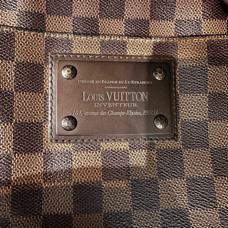 Louis Vuitton 路易威登 男士棕棋盤格斜挎包 25×25-2