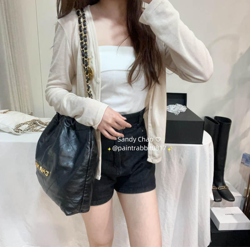 ෆ Chanel 22bag 黑金垃圾袋 小號-1