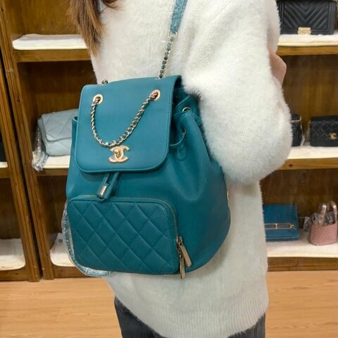 CHANEL 孔雀藍金扣Affinity大號後背包23*22*15 98新配件塵袋