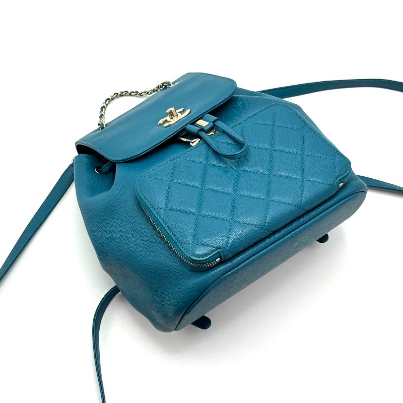 CHANEL 孔雀藍金扣Affinity大號後背包23*22*15 98新配件塵袋-3