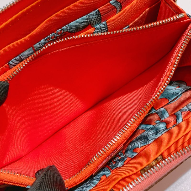 TW4842 Hermes 愛馬仕單色拉鍊長銀包 Silk In Long Wallet Rose Azalee Epsom-15