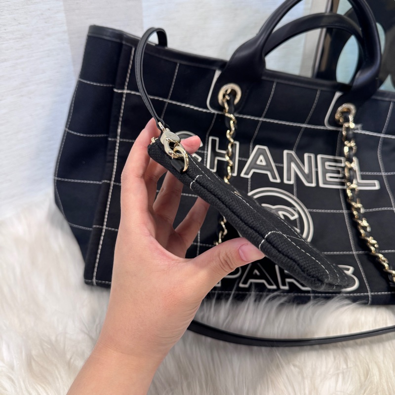 [ 近20萬 ］Chanel 黑帆布拼皮Logo手提肩背沙灘包 晶片款 膠膜在-13