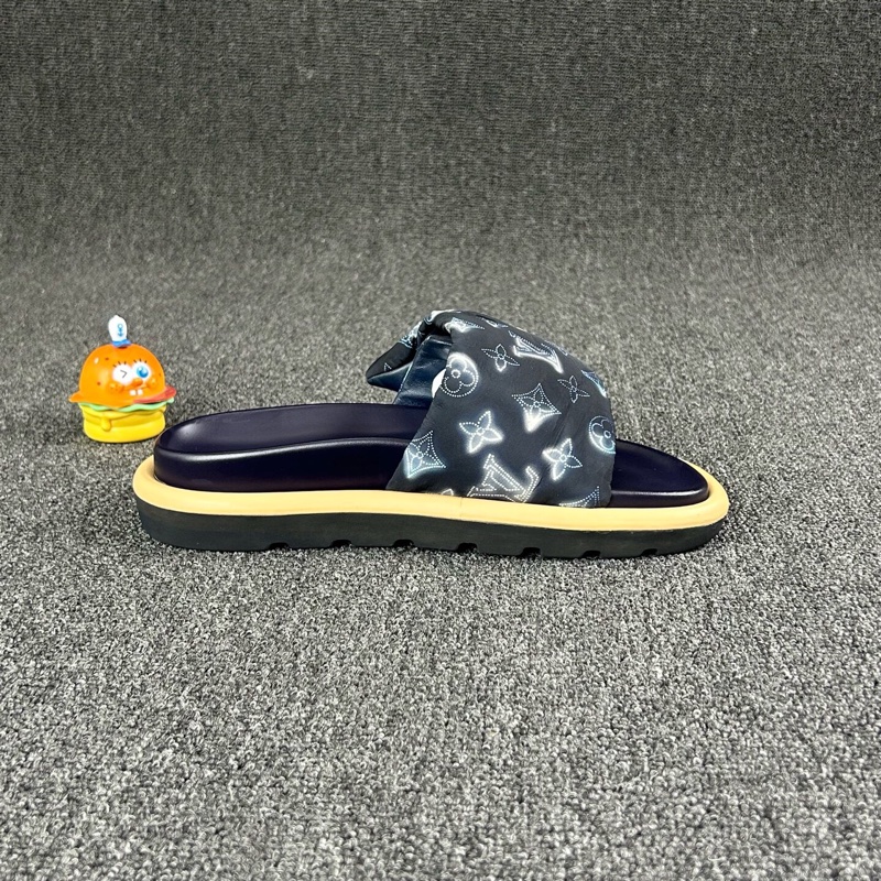 Louis Vuitton路易威登聯名拖鞋 尺碼：37 碼🧡-3