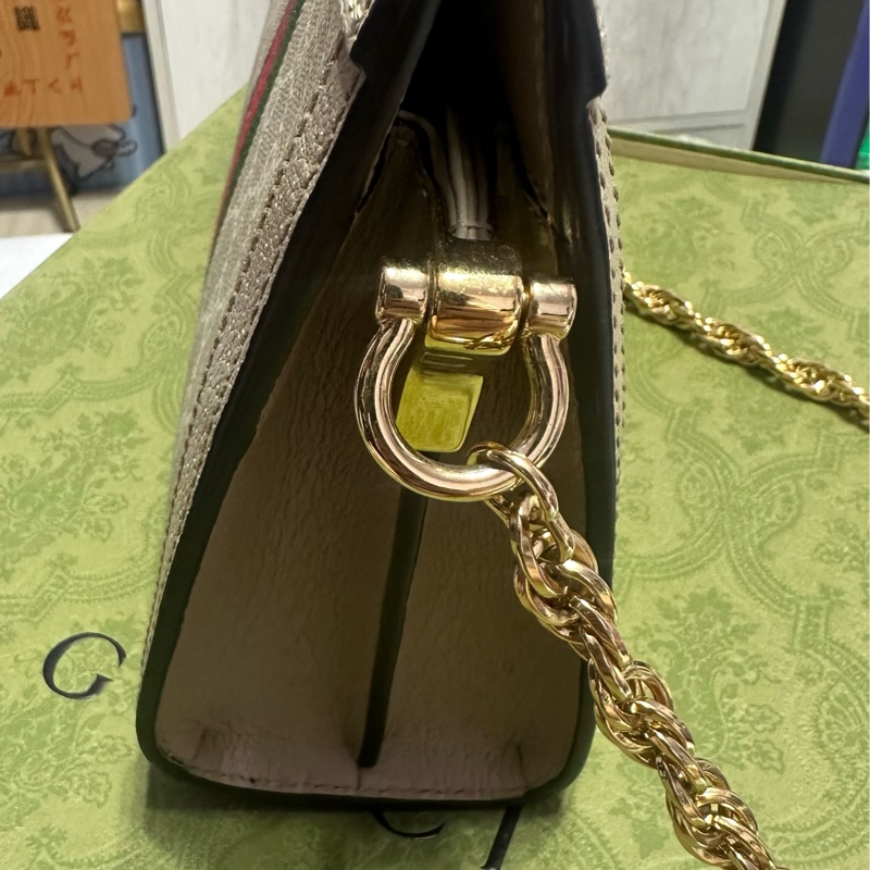 Gucci 奶茶色 鏈條包-10