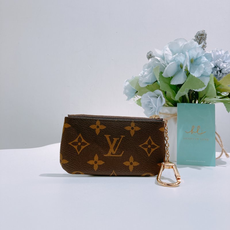TW4852	Louis Vuitton 路易威登鎖匙包掛飾 Key Pouch Monogram Canvas Brown-1