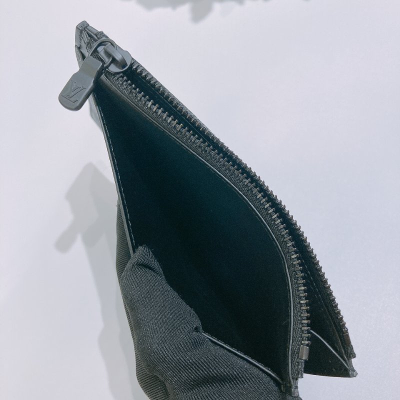 TW4854	Louis Vuitton 路易威登全黑色牛皮薄卡包 Aerogram Coin Card Holder Leather-10
