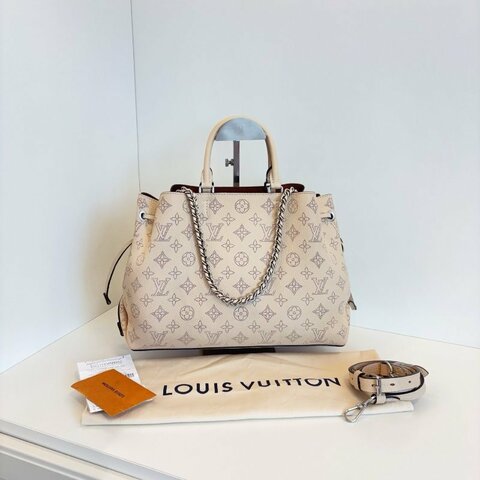 芯片款 路易威登/Louis Vuitton 米色全皮 Bella tote 月光女神水桶包 銀扣