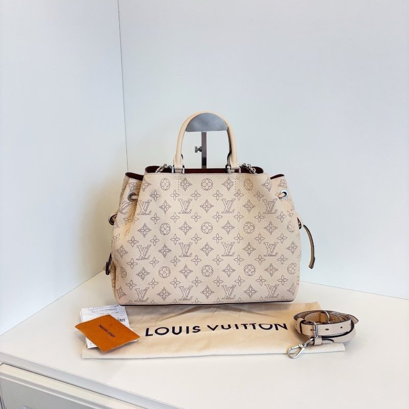 芯片款 路易威登/Louis Vuitton 米色全皮 Bella tote 月光女神水桶包 銀扣-1
