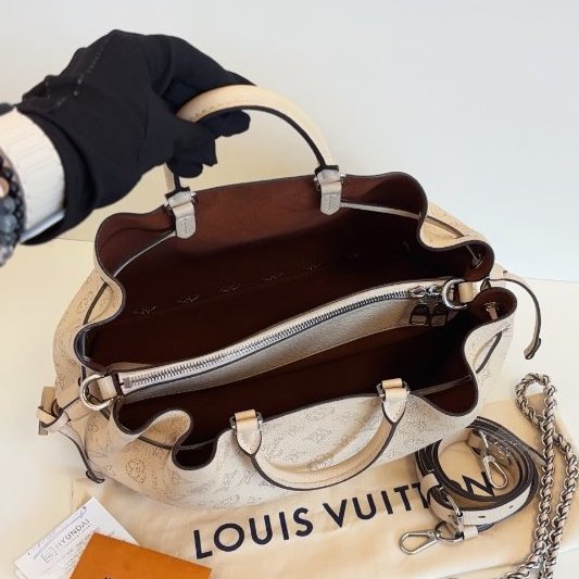 芯片款 路易威登/Louis Vuitton 米色全皮 Bella tote 月光女神水桶包 銀扣-8