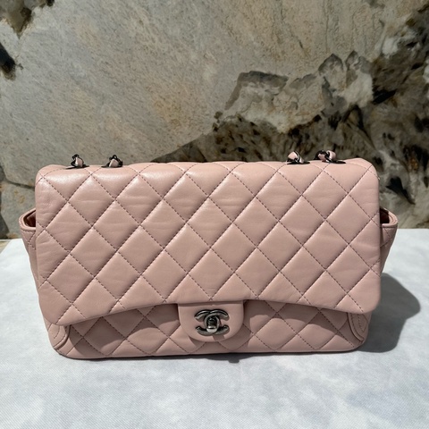 Chanel 粉色羊皮零的雙側口袋30cm復古銀鏈掀蓋包
