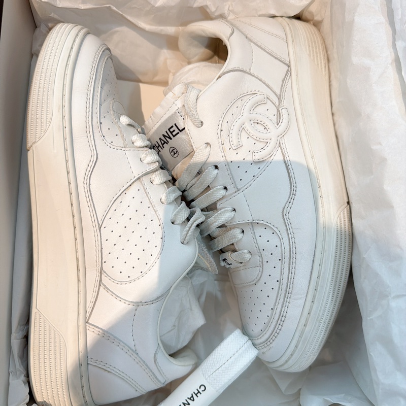 二手精品自賣❤️Chanel香奈兒空軍ㄧ號熱賣款休閒小白鞋👟35號-3