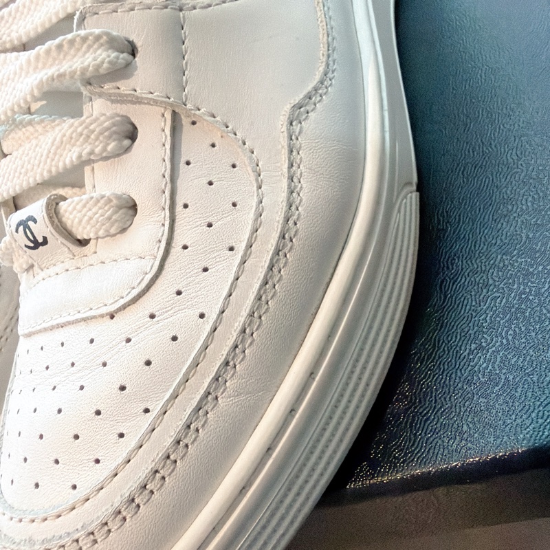 二手精品自賣❤️Chanel香奈兒空軍ㄧ號熱賣款休閒小白鞋👟35號-7
